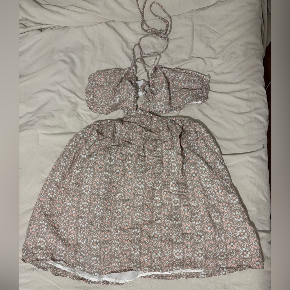American Eagle Outfitters Pink and Gray Floral Dress Set